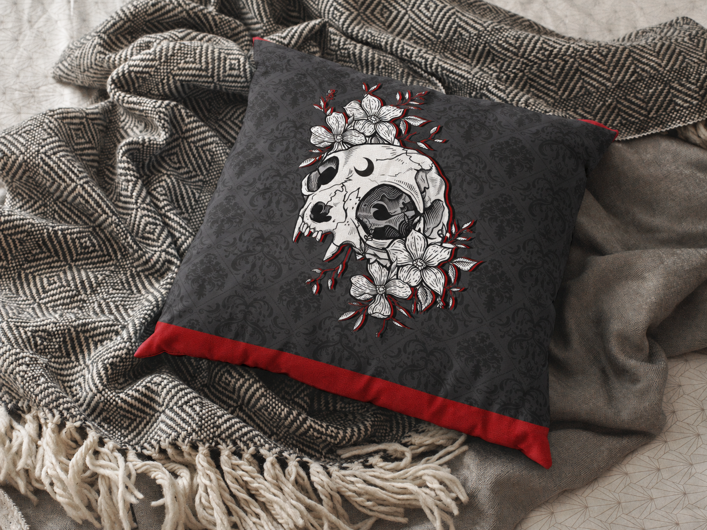 Възглавничка Gothic Bloom